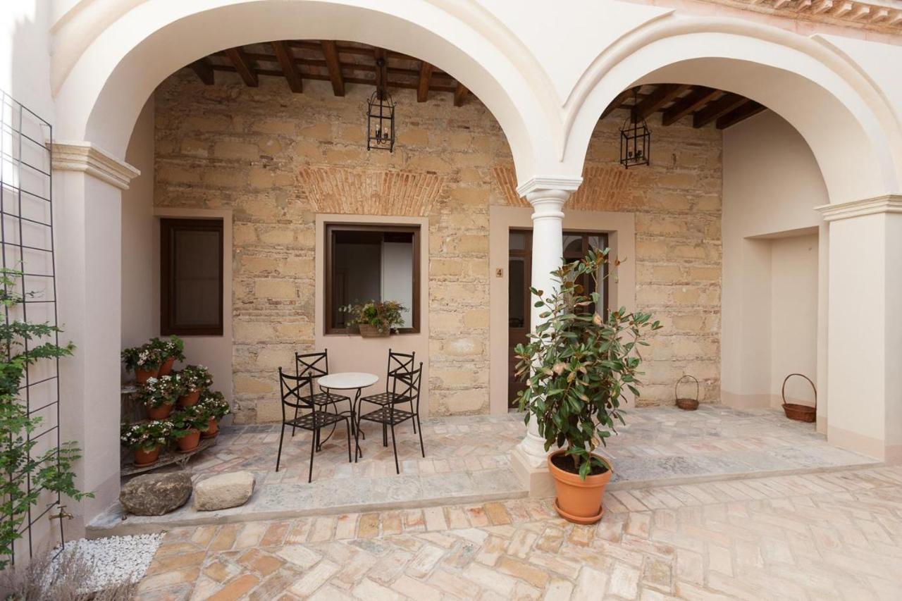 Апартаменты Patios De La Riva Херес-де-ла-Фронтера Экстерьер фото
